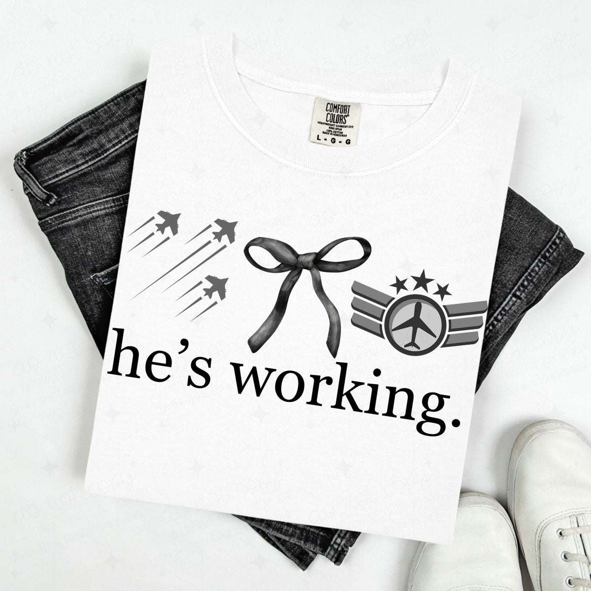 COQUETTE HE'S WORKING. - FIGHTER JET