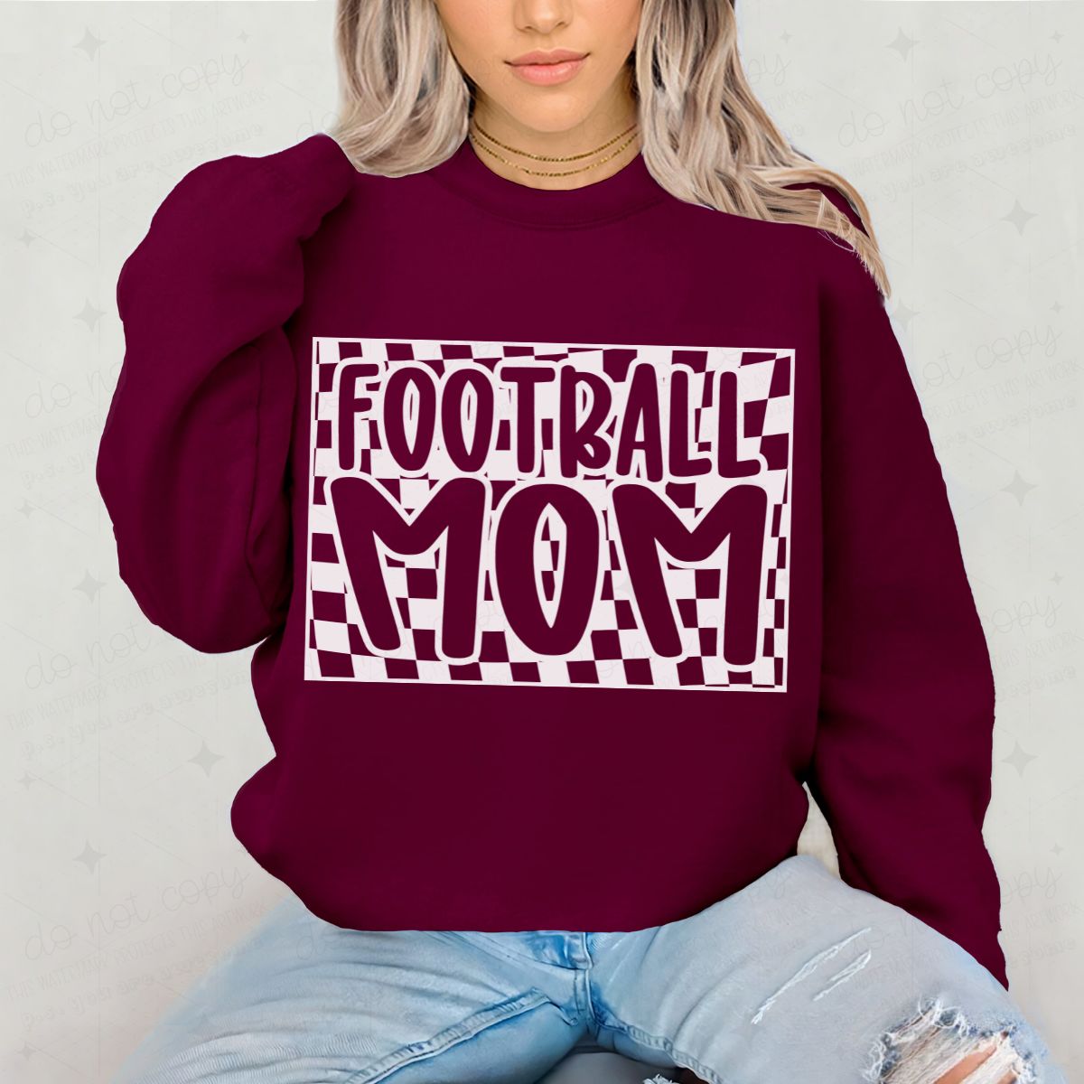 FOOTBALL MOM