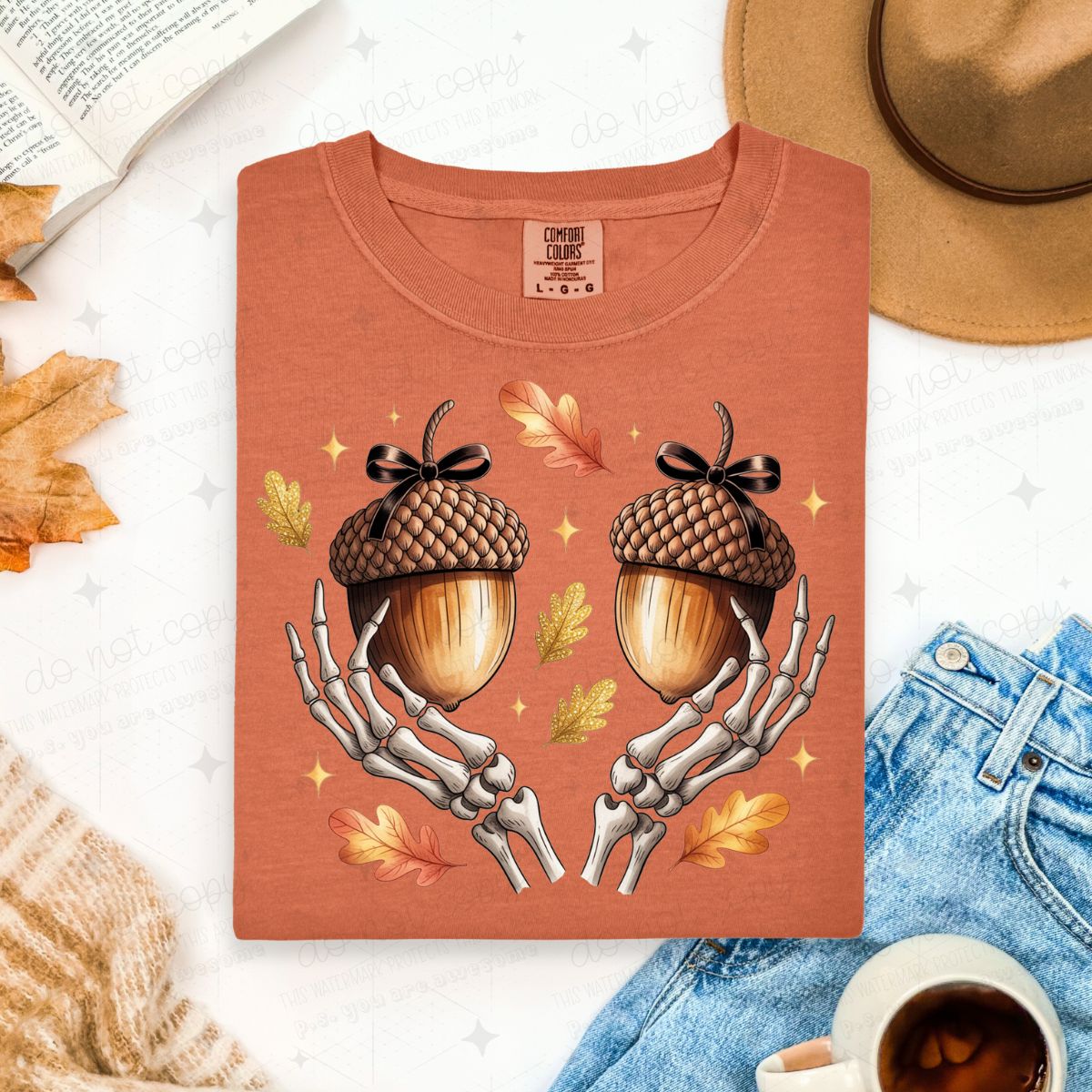 COQUETTE ACORN SKELLIE HANDS