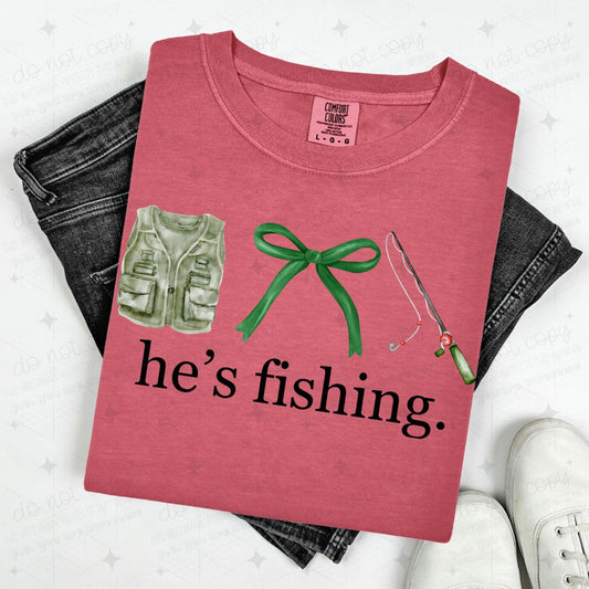 COQUETTE HE'S FISHING.