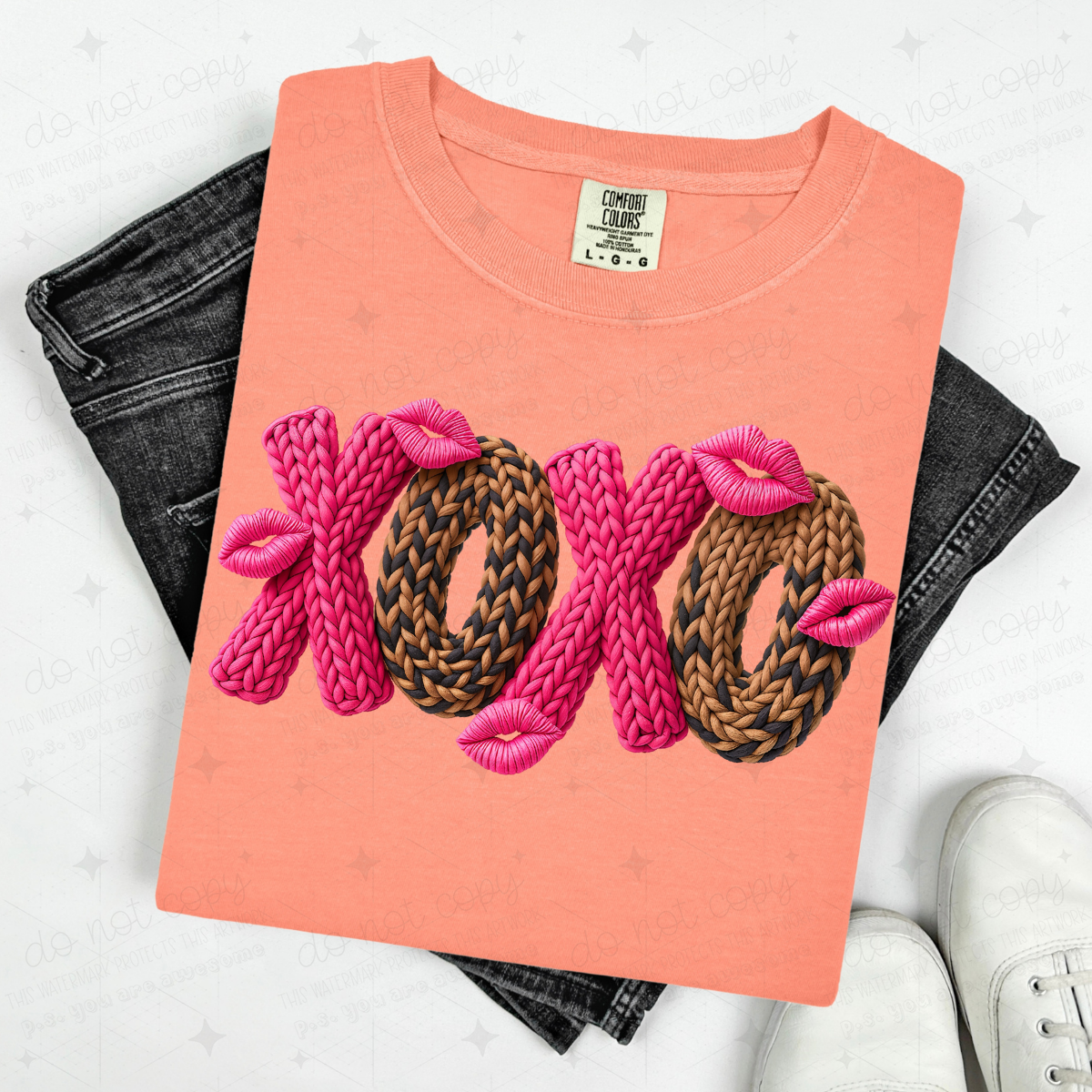 KISSY LIPS XOXO - FAUX YARN