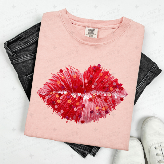 YARN LIPS - FAUX YARN/FAUX SEQUIN