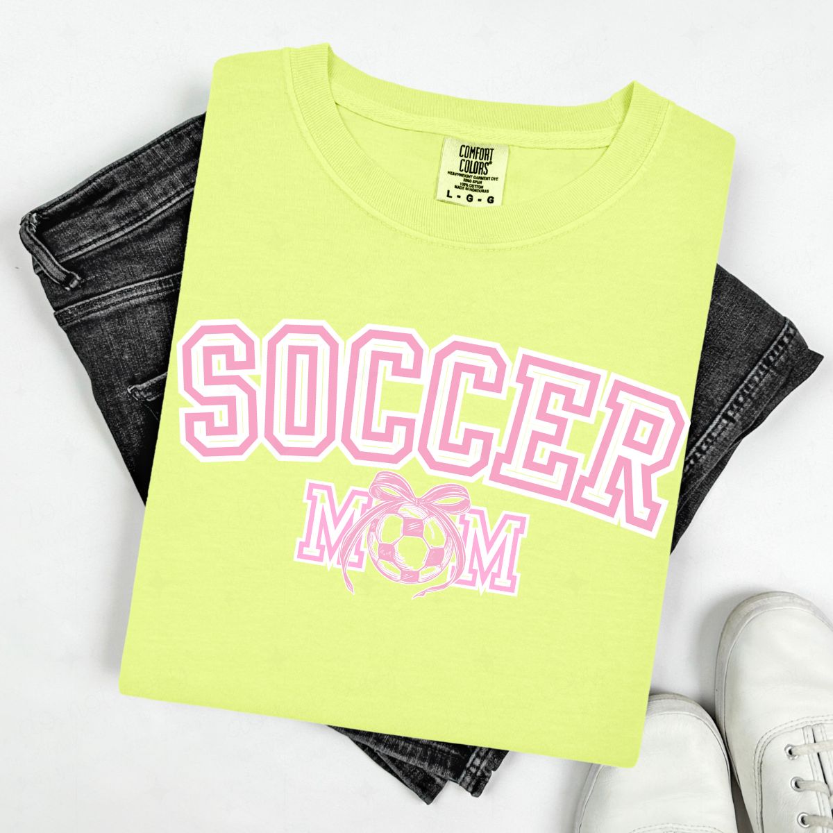 COQUETTE SOCCER MOM
